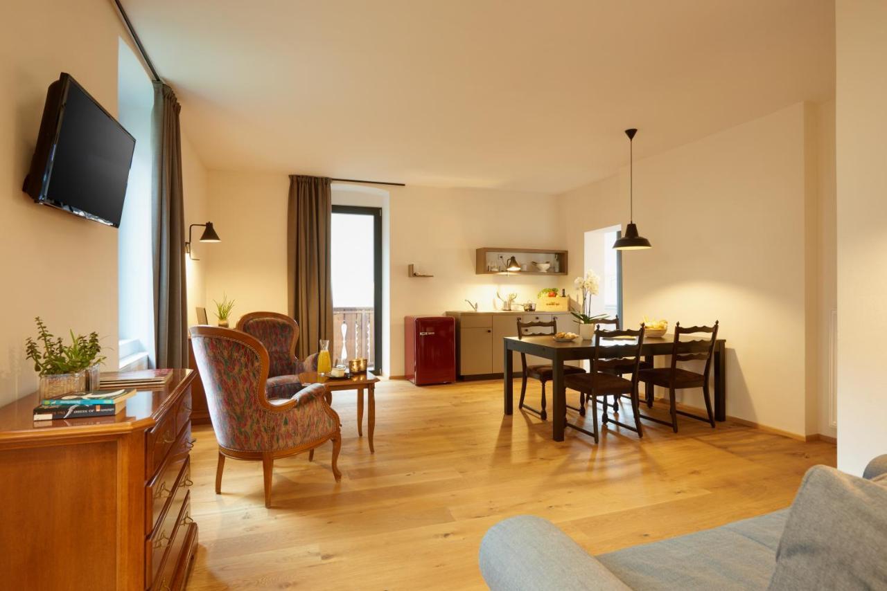 קאמפו די טרנס Historic Guesthouse Bircher B&B Apartments Near Sterzing מראה חיצוני תמונה
