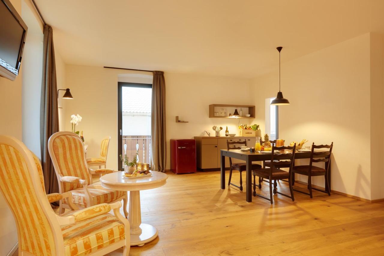 קאמפו די טרנס Historic Guesthouse Bircher B&B Apartments Near Sterzing מראה חיצוני תמונה