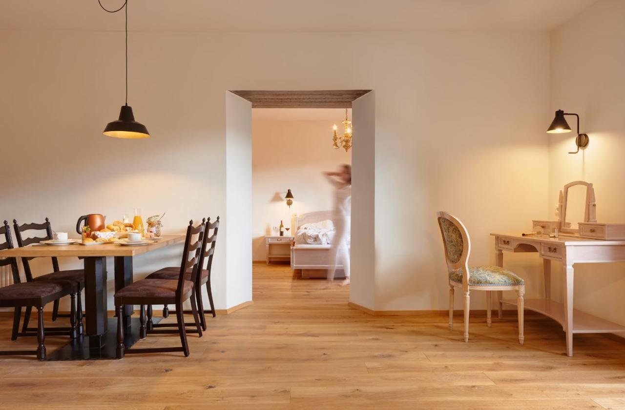 קאמפו די טרנס Historic Guesthouse Bircher B&B Apartments Near Sterzing מראה חיצוני תמונה